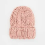 کلاه بافت گلبه ای از برند RESERVED