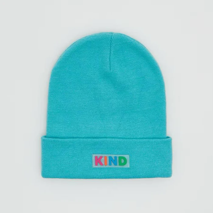 KIND knitted hat from RESERVED (1) کلاه بافت KIND از برند RESERVED