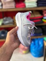 کتونی برند skechers